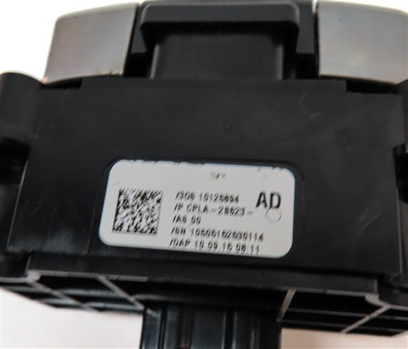 Thumbnail 6: 2016 RANGE ROVER SPORT (L494) ELECTRONIC EMERGENCY PARK PARKING BRAKE BUTTON