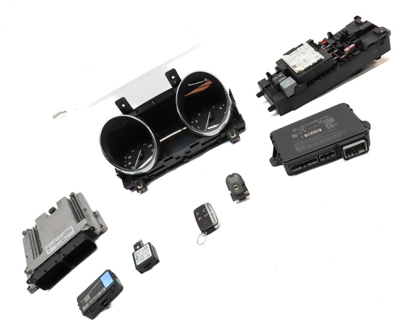 Thumbnail 4: 2016 RANGE ROVER SPORT (L494) 3.0L ENGINE ECM BCM IMMOBILIZER MODULE KEY SET