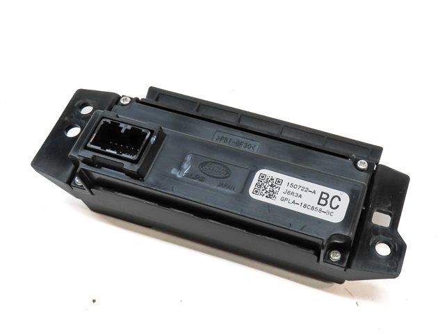 Thumbnail 1: 2016 RANGE ROVER SPORT (L494) CENTER DASH LEFT TOUCH SCREEN CONTROL MODULE