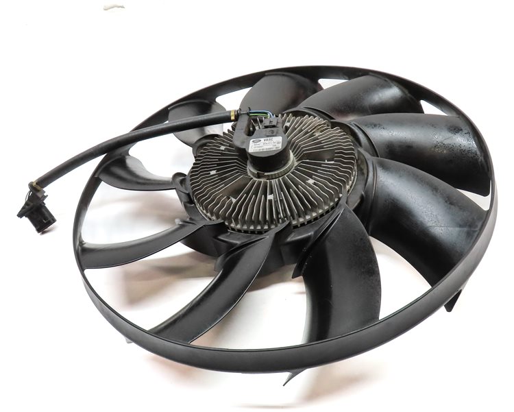 Thumbnail 2: 13-16 RANGE ROVER SPORT (L405 L494) CONDENSER ELECTRIC COOLING FAN w/ CLUTCH