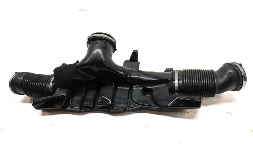 Thumbnail 5: 2016 RANGE ROVER SPORT (L494) 5.0L SUPER ENGINE AIR INTAKE HOSE PIPE ASSEMBLY