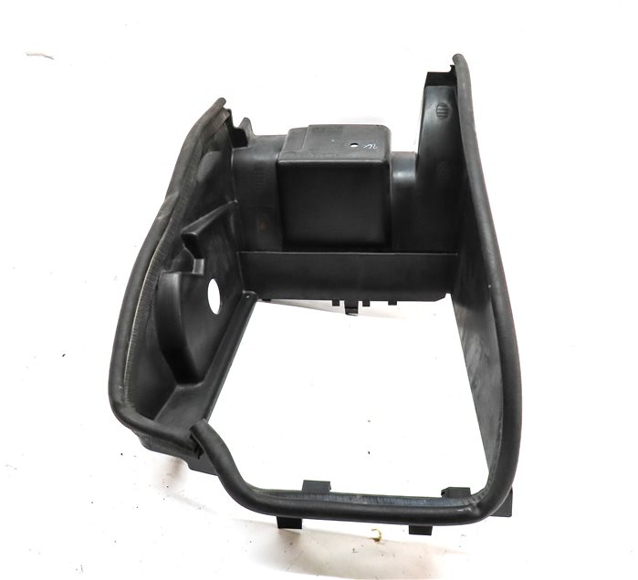 Thumbnail 2: 2016 RANGE ROVER SPORT (L494) 5.0L SUPER ENGINE LEFT AUXILIARY RADIATOR SHROUD