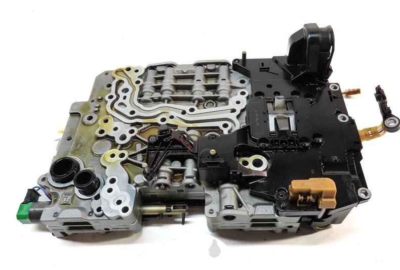 Thumbnail 2: 2013-2016 RANGE ROVER SPORT (L494) SUPERCHARGED VALVE BODY (AUTO START STOP)