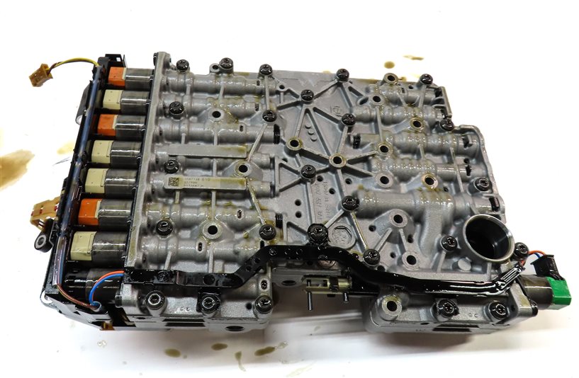 Thumbnail 5: 2013-2016 RANGE ROVER SPORT (L494) SUPERCHARGED VALVE BODY (AUTO START STOP)