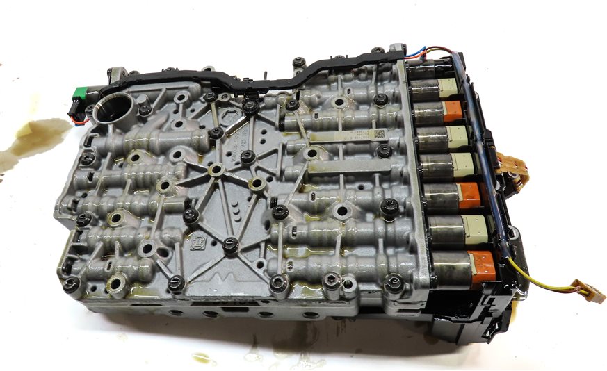 Thumbnail 6: 2013-2016 RANGE ROVER SPORT (L494) SUPERCHARGED VALVE BODY (AUTO START STOP)