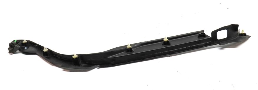 Thumbnail 9: 16 RANGE ROVER SPORT (L494) TAILGATE LIFTGATE LID ANTI PINCH SENSOR w/TRIM SET/2