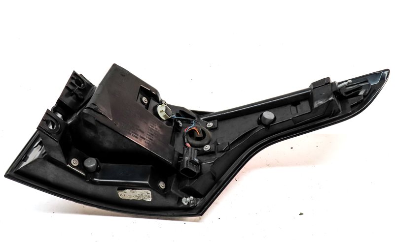 Thumbnail 5: 14-17 RANGE ROVER SPORT L405 L494 REAR LEFT DRIVER UPPER QUARTER TAILLIGHT