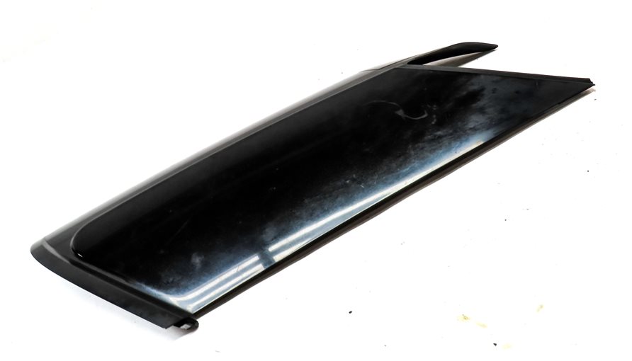 Thumbnail 3: 2016 RANGE ROVER SPORT (L494) REAR RIGHT D PILLAR TRIM MOULDING PANEL (BLACK)