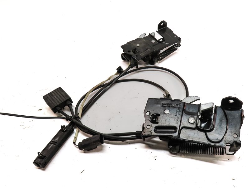 Thumbnail 4: 2017 BMW X1 (F48) FRONT HOOD BONNET LID LEFT & RIGHT LATCH CABLE SET/2