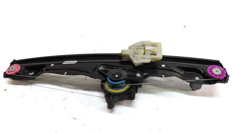 Thumbnail 6: 2016-2021 BMW X1 (F48) REAR RIGHT DOOR WINDOW REGULATOR w/ MOTOR