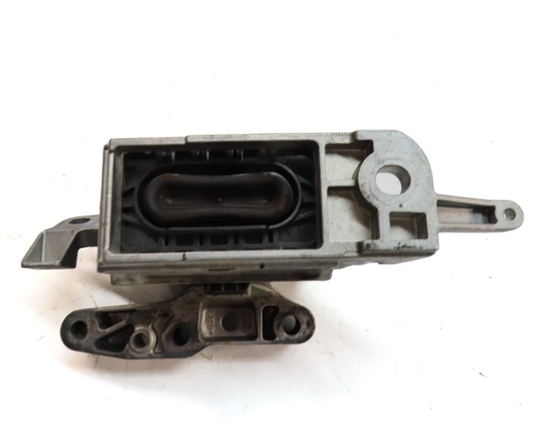 Thumbnail 7: 2017 BMW X1 (F48) 2.0L (B46) LEFT ENGINE MOTOR SUPPORT MOUNT