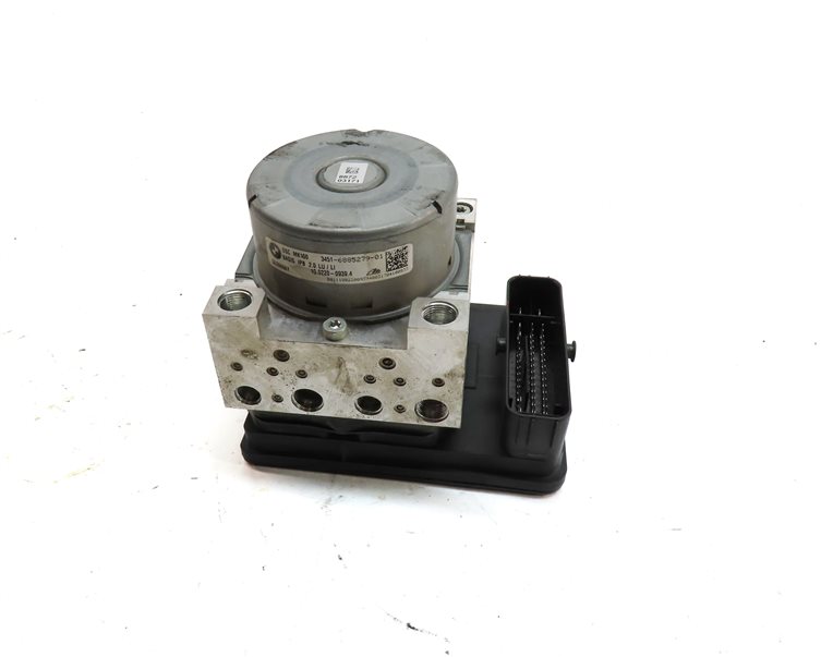 Thumbnail 2: 2017 BMW X1 (F48) 2.0L ABS ANTI LOCK BRAKE PUMP w/ MODULE (w/o LANE DEPARTURE)
