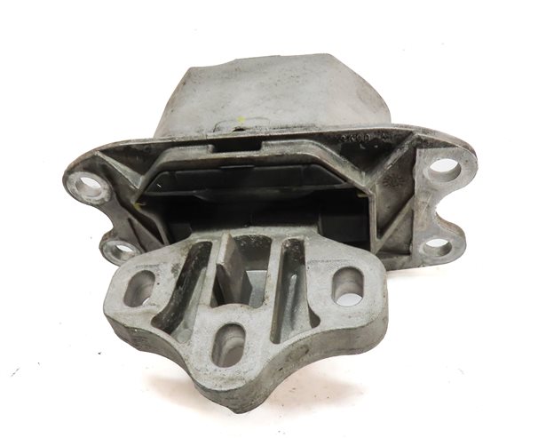 Thumbnail 2: 2017 BMW X1 (F48) 2.0L AUTOMATIC TRANSMISSION SUPPORT MOUNT