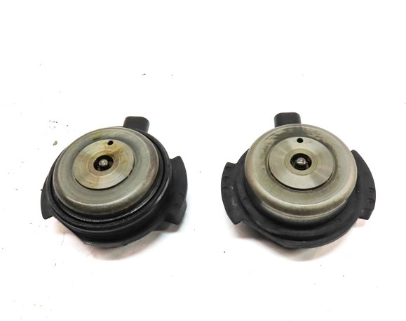 Thumbnail 2: 2017 BMW X1 (F48) 2.0L (B46) ENGINE CAMSHAFT VANOS SOLENOID MAGNET SET/2