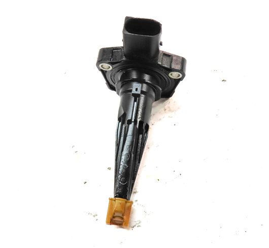 Thumbnail 2: 2017 BMW X1 (F48) 2.0L (B46) ENGINE MOTOR OIL FLUID LEVEL SENSOR