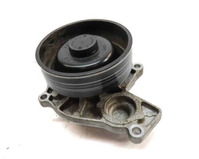 Thumbnail 2: 16-19 BMW X1 X2 X3 F48 F39 F25 2.0L TURBO BELT DRIVEN WATER COOLANT FLUID PUMP