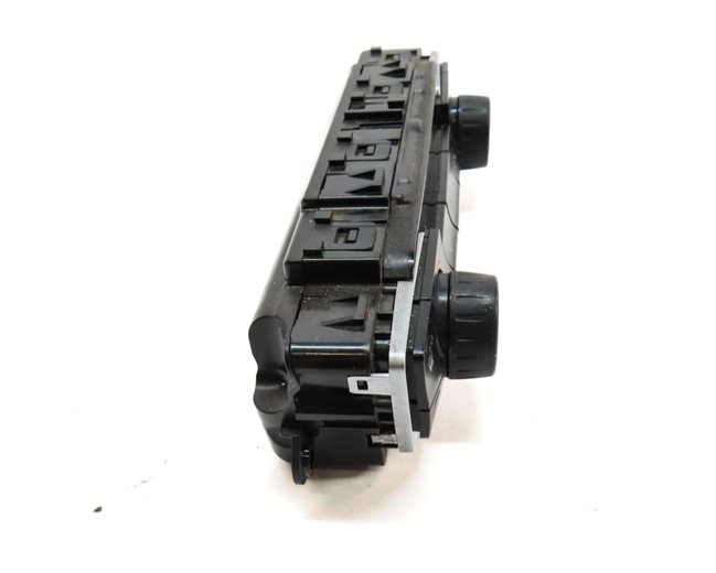 Thumbnail 5: 2016-2021 BMW X1 X2 (F39 F48) FRONT HEATER A/C TEMPERATURE RADIO CONTROL w/ TRIM