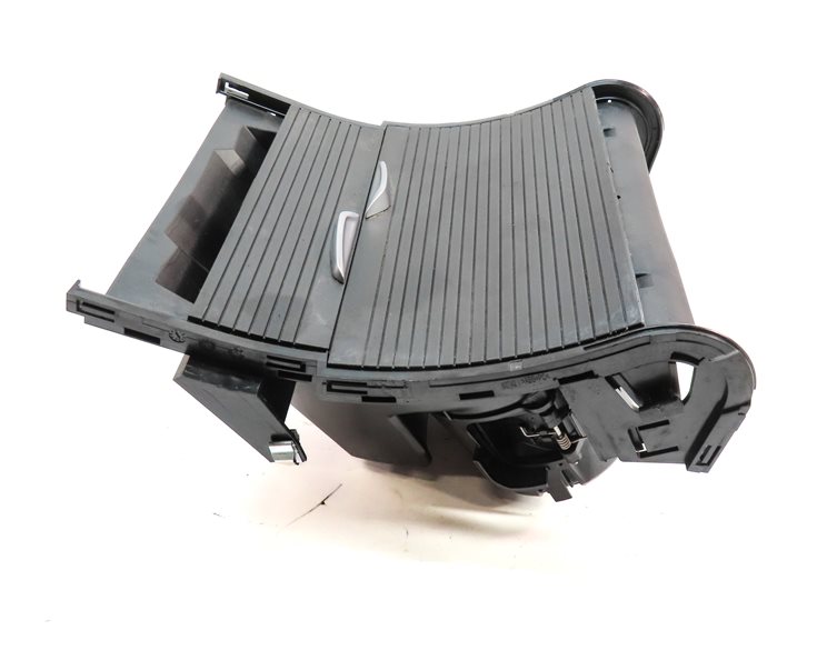 Thumbnail 3: 2017 BMW X1 (F48) FRONT CENTER CONSOLE FLIP OPEN CUP HOLDER ASSEMBLY