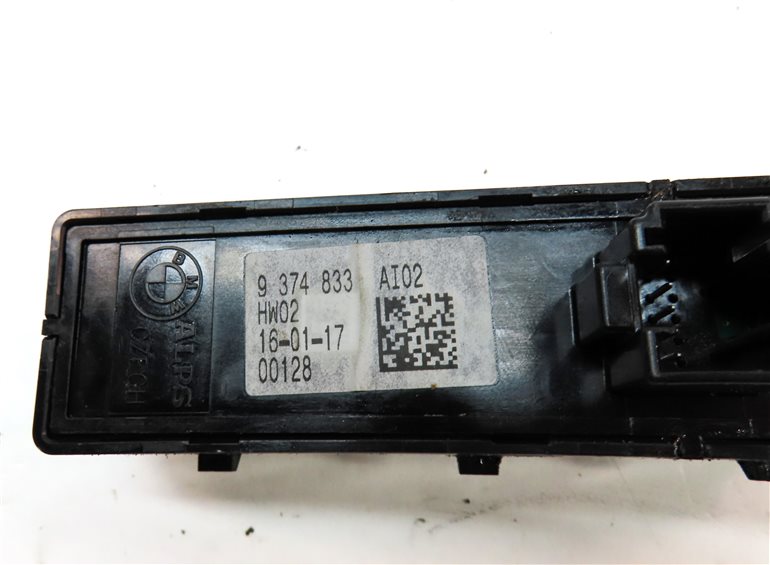 Thumbnail 6: 2017 BMW X1 (F48) TRACTION CONTROL SWITCH PANEL BUTTONS