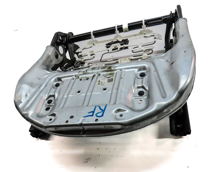 Thumbnail 2: 16-19 BMW X1 (F48) FRONT RIGHT STANDARD PASSENGER SEAT TRACK w/ ADJUST MOTORS