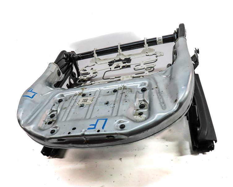 Thumbnail 2: 16-19 BMW X1 (F48) FRONT RIGHT STANDARD PASSENGER SEAT TRACK w/ ADJUST MOTORS