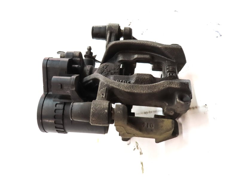 Thumbnail 4: 2016-2021 MINI COUNTRYMAN BMW X1 X2 228i (F39 F45 F48) REAR RIGHT BRAKE CALIPER