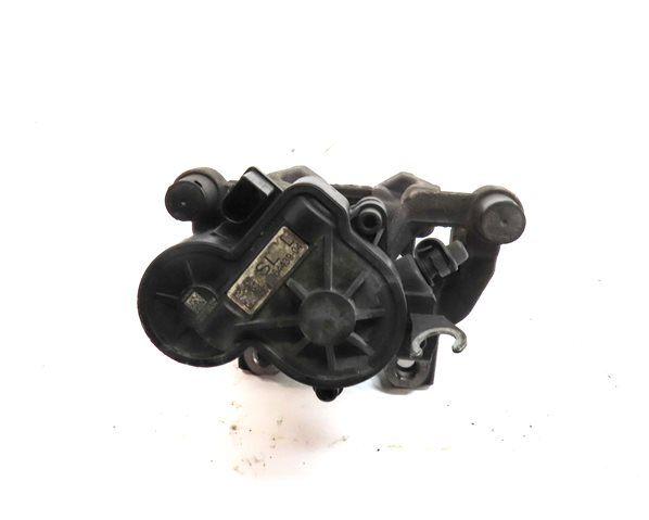 Thumbnail 6: 2016-2021 MINI COUNTRYMAN BMW X1 X2 228i (F39 F45 F48) REAR LEFT BRAKE CALIPER