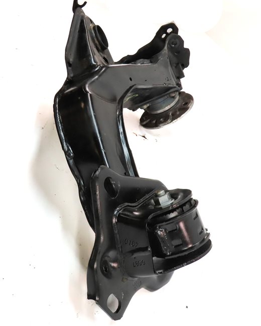 Thumbnail 3: 16-21 CLUBMAN COUNTRYMAN BMW 228i 235i X1 X2 REAR LEFT TRAILING ARM KNUCKLE