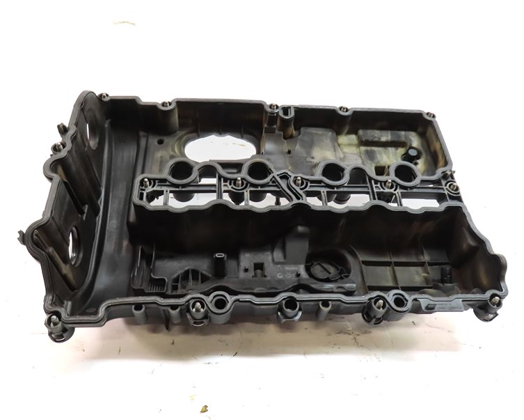 Thumbnail 6: 16-20 BMW 2 3 4 5 X1 X2 X3 X4 (F22 F30 F32 G01 G30) 2.0L B48 ENGINE VALVE COVER