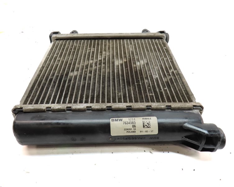 Thumbnail 4: 2016-2021 BMW 228i 235i X1 X2 (F22 F39 F48) AUXILIARY RADIATOR