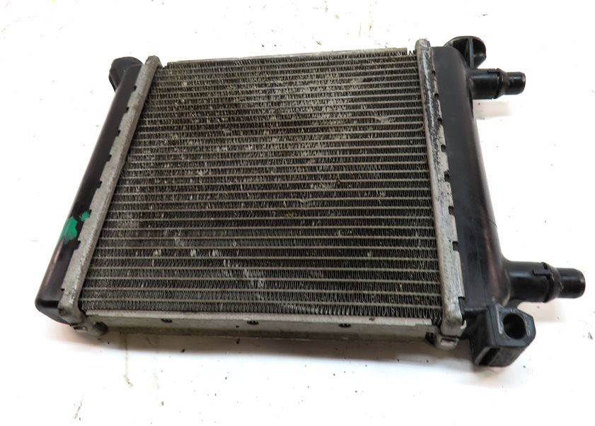 Thumbnail 6: 2016-2021 BMW 228i 235i X1 X2 (F22 F39 F48) AUXILIARY RADIATOR