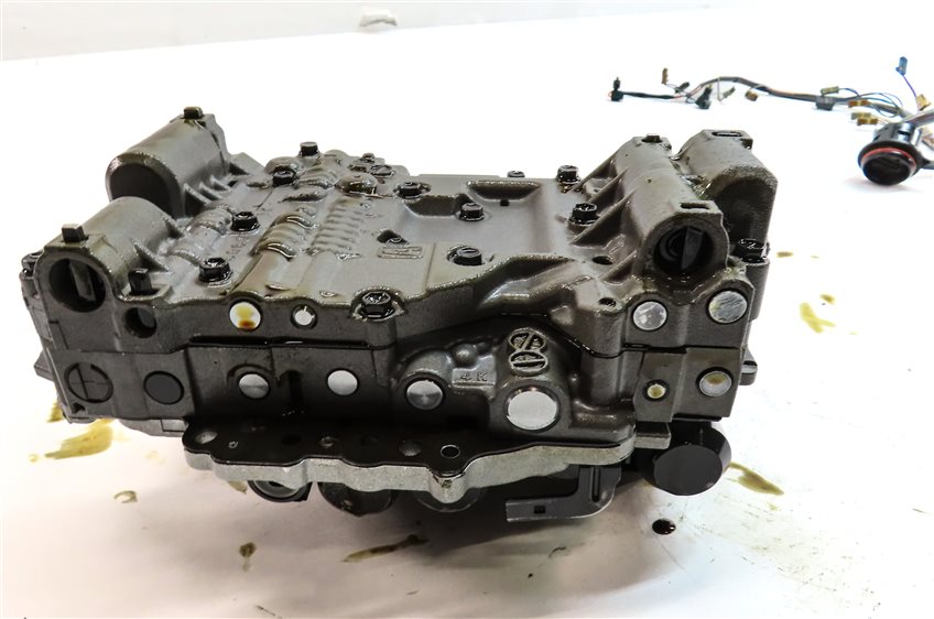 Thumbnail 10: 16-19 BMW X1 X2 F48 F39 CLUBMAN COUNTRYMAN 2.0L AUTO TRANSMISSION VALVE BODY