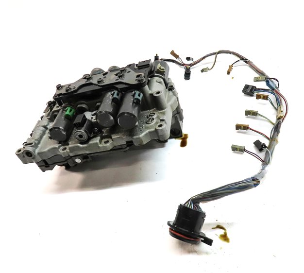 Thumbnail 2: 16-19 BMW X1 X2 F48 F39 CLUBMAN COUNTRYMAN 2.0L AUTO TRANSMISSION VALVE BODY