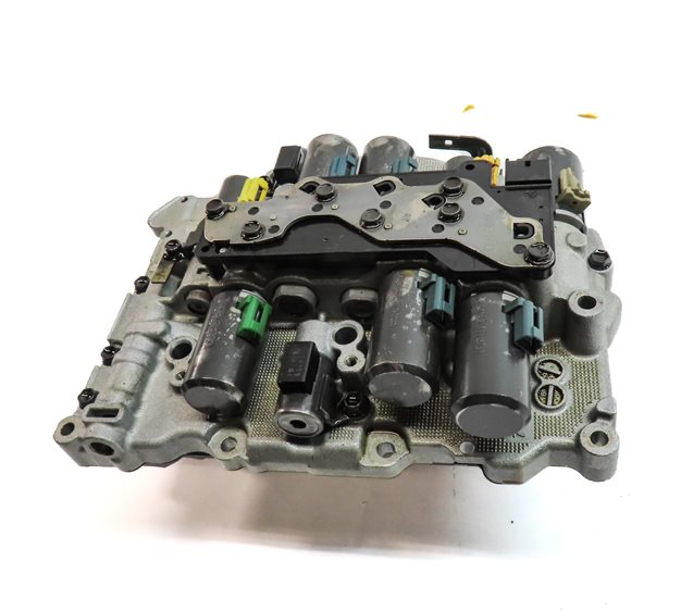 Thumbnail 5: 16-19 BMW X1 X2 F48 F39 CLUBMAN COUNTRYMAN 2.0L AUTO TRANSMISSION VALVE BODY