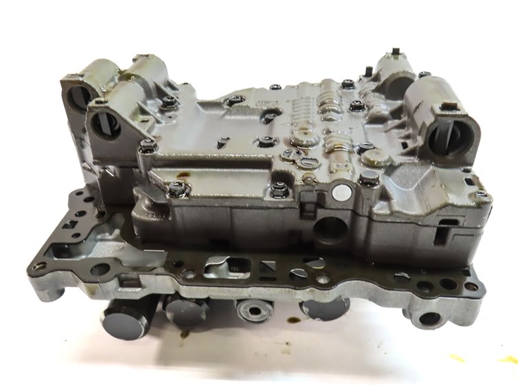 Thumbnail 9: 16-19 BMW X1 X2 F48 F39 CLUBMAN COUNTRYMAN 2.0L AUTO TRANSMISSION VALVE BODY