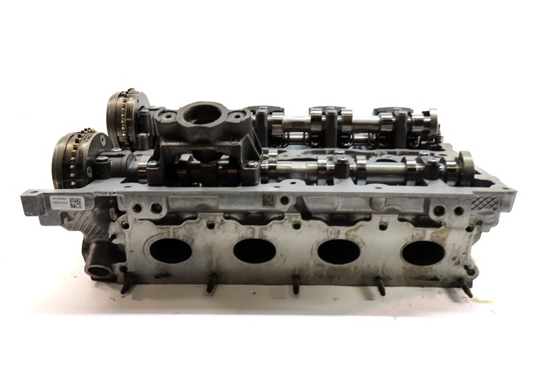 Thumbnail 6: 2016-2017 BMW X1 F48 2.0L (B46) TURBO ENGINE MOTOR CYLINDER HEAD w/ CAMSHAFTS