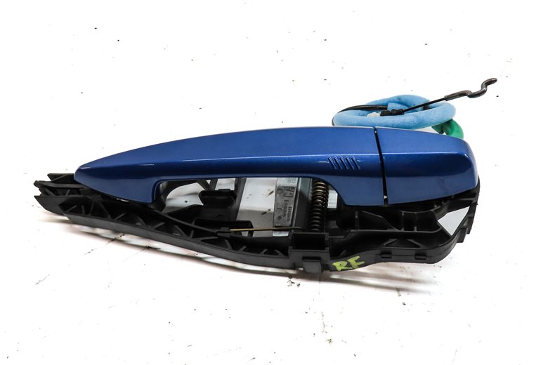Thumbnail 2: 14-21 BMW X1 X2 X5 X6 (F15 F16 F39 F48) FRONT RIGHT COMFORT DOOR HANDLE (Blue)