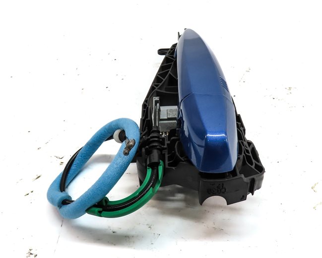 Thumbnail 3: 14-21 BMW X1 X2 X5 X6 (F15 F16 F39 F48) FRONT LEFT COMFORT DOOR HANDLE (Blue)