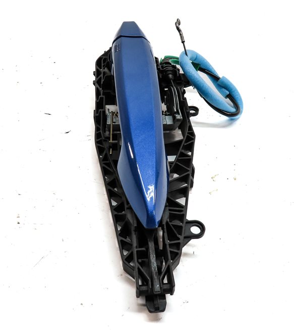 Thumbnail 5: 14-21 BMW X1 X2 X5 X6 (F15 F16 F39 F48) FRONT LEFT COMFORT DOOR HANDLE (Blue)