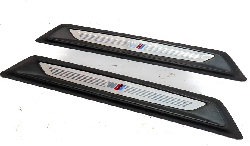 2017 BMW X1 (F48) FRONT LEFT & RIGHT LOWER M SPORT DOOR SILL TRIM SET/2