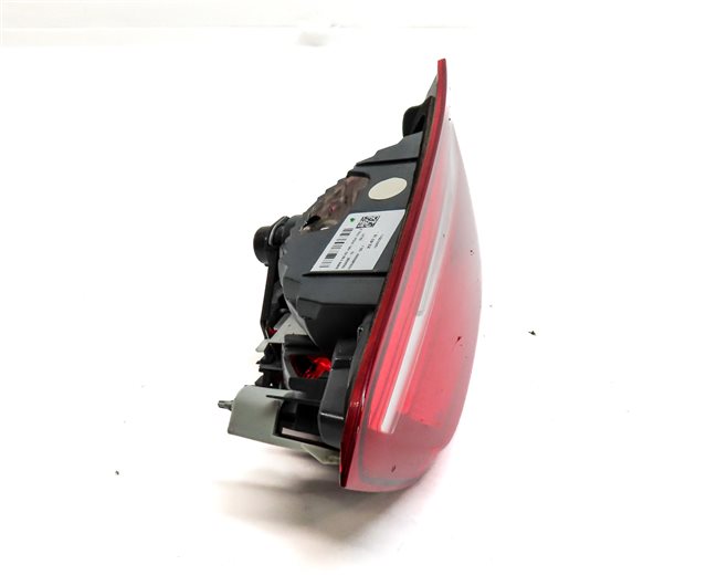 Thumbnail 4: 16-19 BMW X1 (F48) REAR RIGHT INNER TAILLIGHT (FITS MODELS w/ LED HEADLIGHTS)
