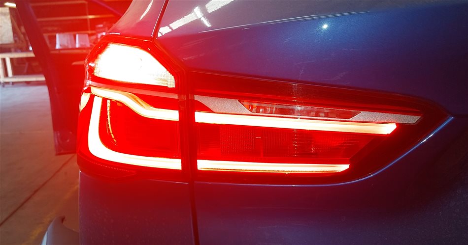 Thumbnail 2: 2016-2019 BMW X1 (F48) REAR LEFT INNER TAILLIGHT (FITS MODELS w/ LED HEADLIGHTS)