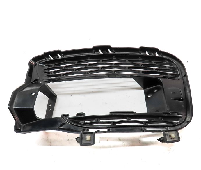 Thumbnail 4: 2014-2017 RANGE ROVER SPORT (L494) LEFT FRONT DRIVER FOGLIGHT GRILLE TRIM