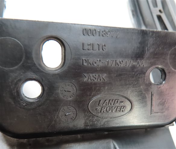 Thumbnail 6: 2014-2017 RANGE ROVER SPORT (L494) LEFT FRONT DRIVER FOGLIGHT GRILLE TRIM
