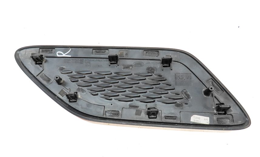 Thumbnail 5: 2016 RANGE ROVER SPORT (L494) FRONT RIGHT PASSENGER UPPER HOOD VENT GRILLE