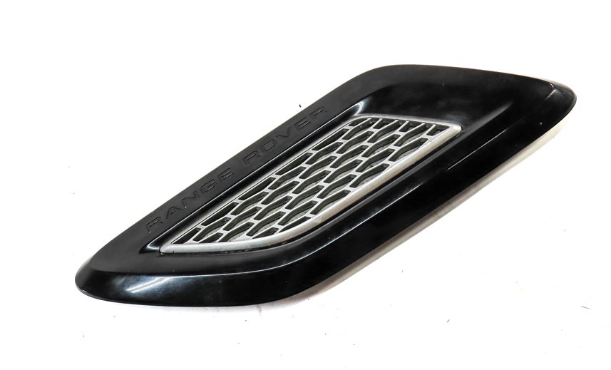 Thumbnail 3: 2016 RANGE ROVER SPORT (L494) FRONT LEFT DRIVER UPPER HOOD AIR VENT GRILLE
