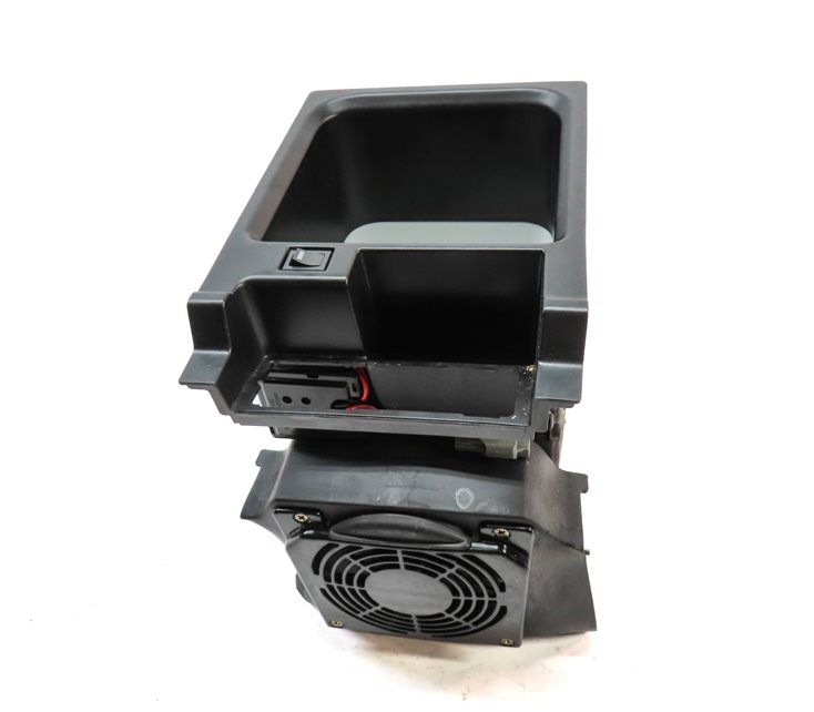 Thumbnail 2: 2016 RANGE ROVER SPORT (L494) FRONT CENTER CONSOLE STORAGE COOLER REFRIGERATOR