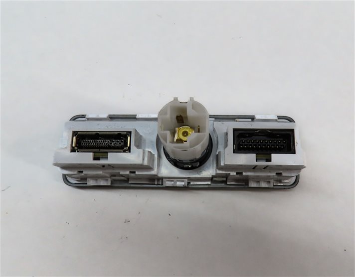 Thumbnail 5: 2016 RANGE ROVER SPORT (L494) AUX IN w/ USB 12V POWER SOCKET PANEL