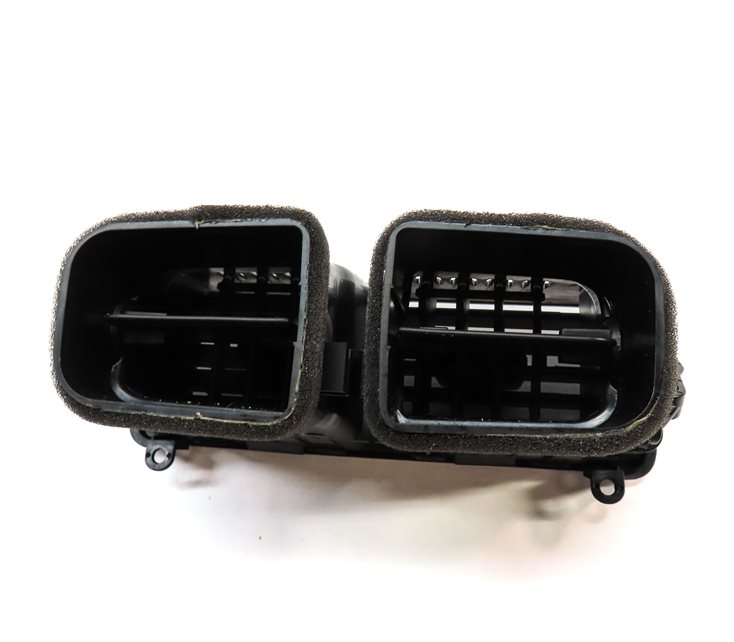 Thumbnail 4: 2016 RANGE ROVER SPORT (L494) REAR CENTER CONSOLE HEAT AIR AC DUAL VENT (Black)