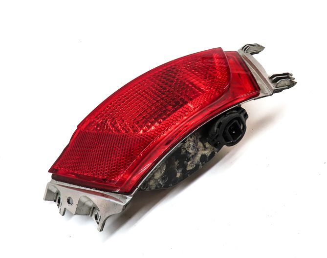 Thumbnail 3: 14-20 JAGUAR FPACE RANGE ROVER SPORT (L494) REAR RIGHT LOWER BUMPER TAILLIGHT